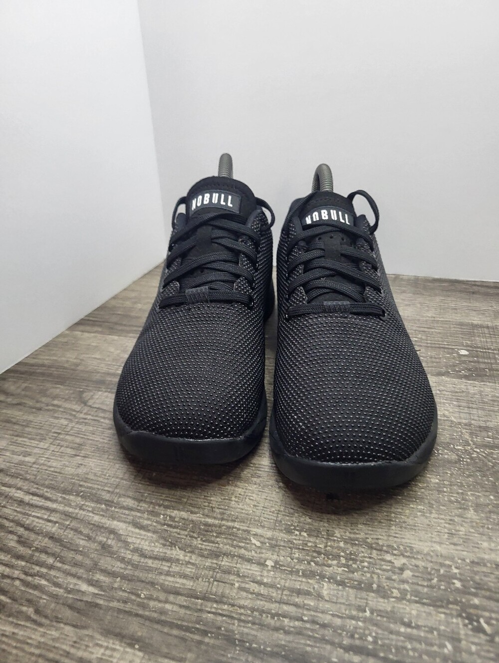 NOBULL Outwork Triple Black Trainer Shoes Sneakers Women's 8.5 Men's 7 - Picture 4 of 10